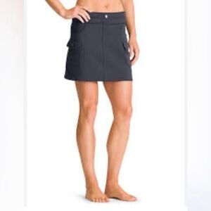 ATHLETA SNOWSLIDE lined mini black woman pocketed gorpcore activewear skirt S